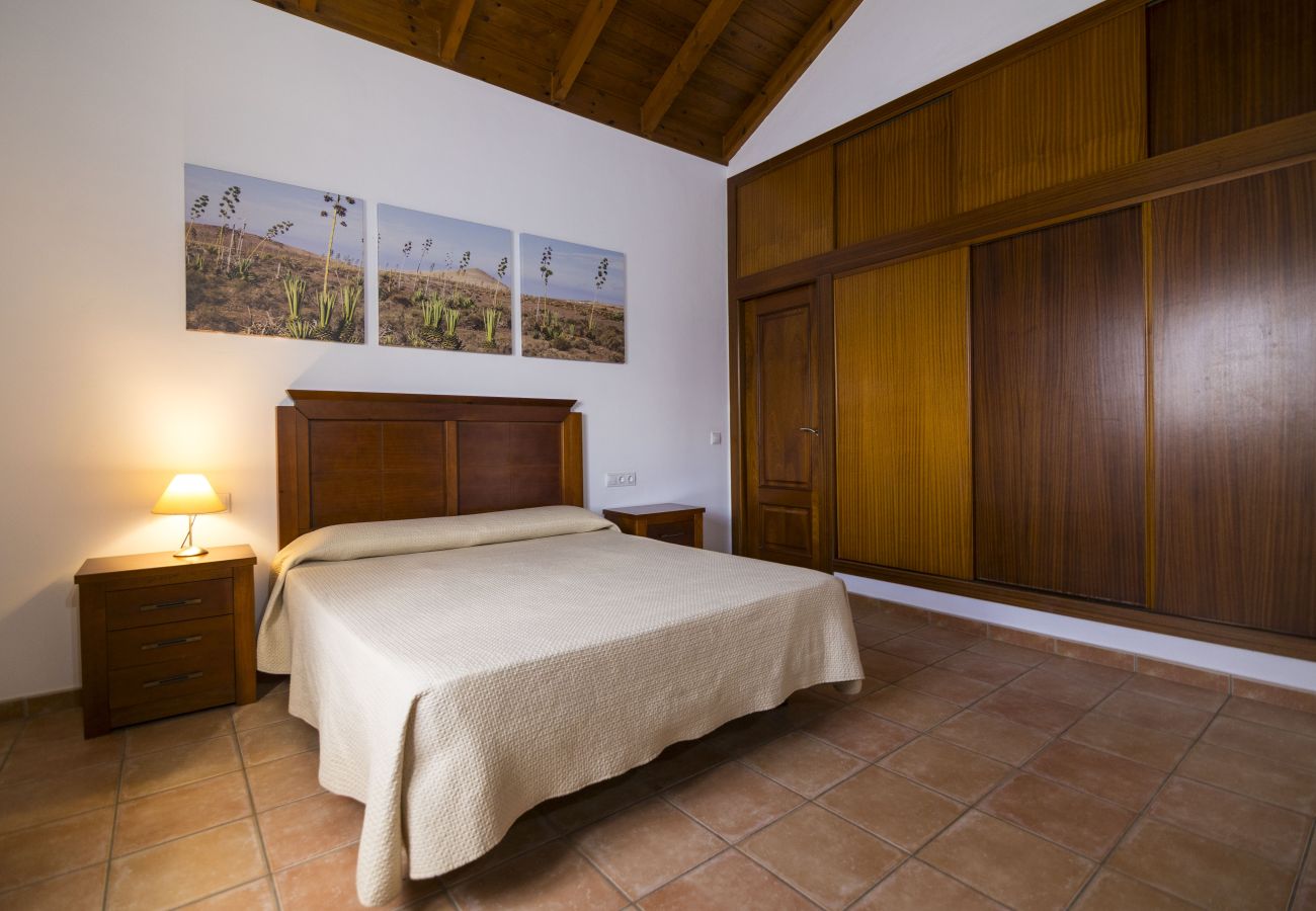 Villa en La Oliva - Villa de 3 dormitorios y piscina privada