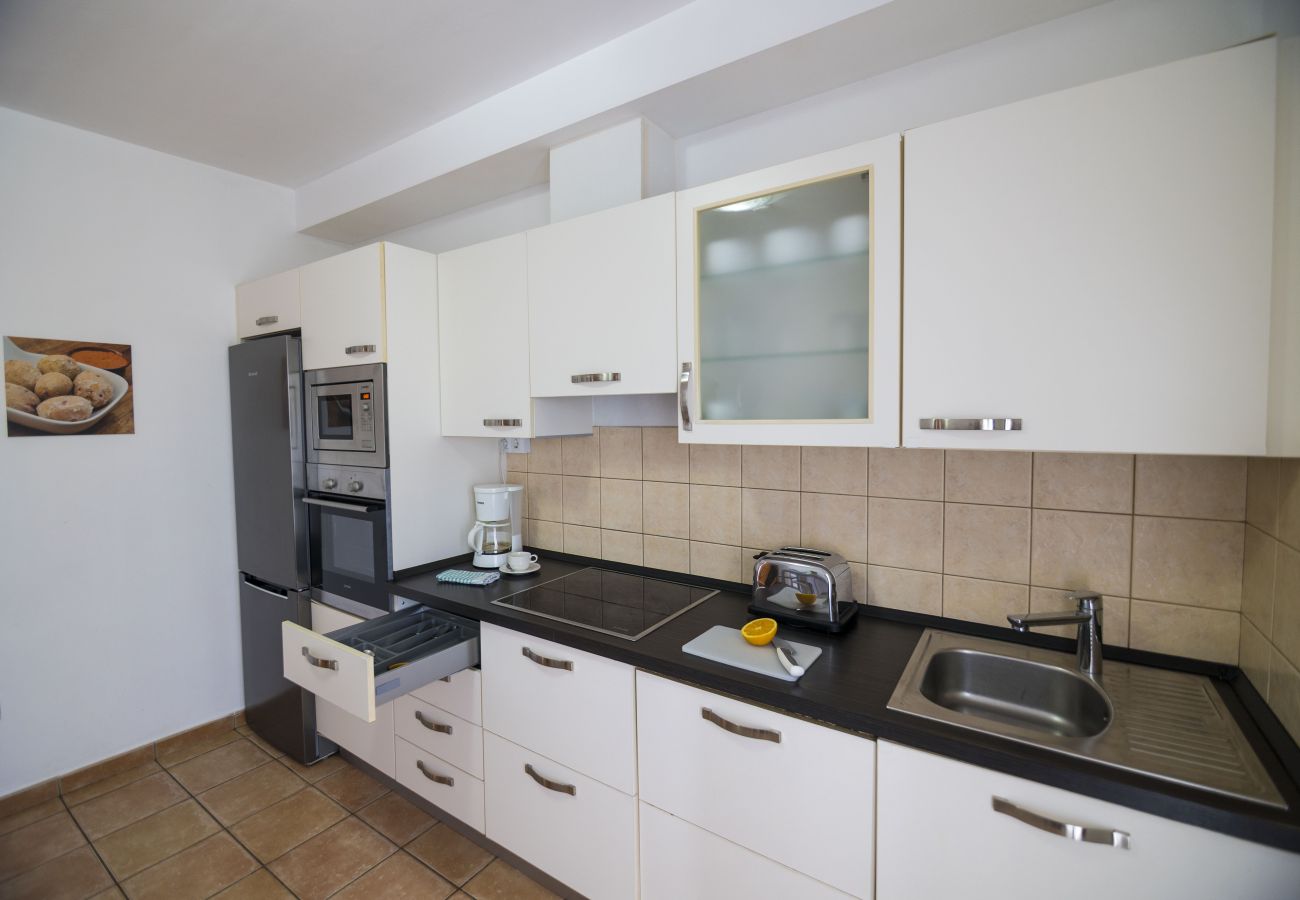 Villa en La Oliva - Villa de 2 dormitorios y piscina privada